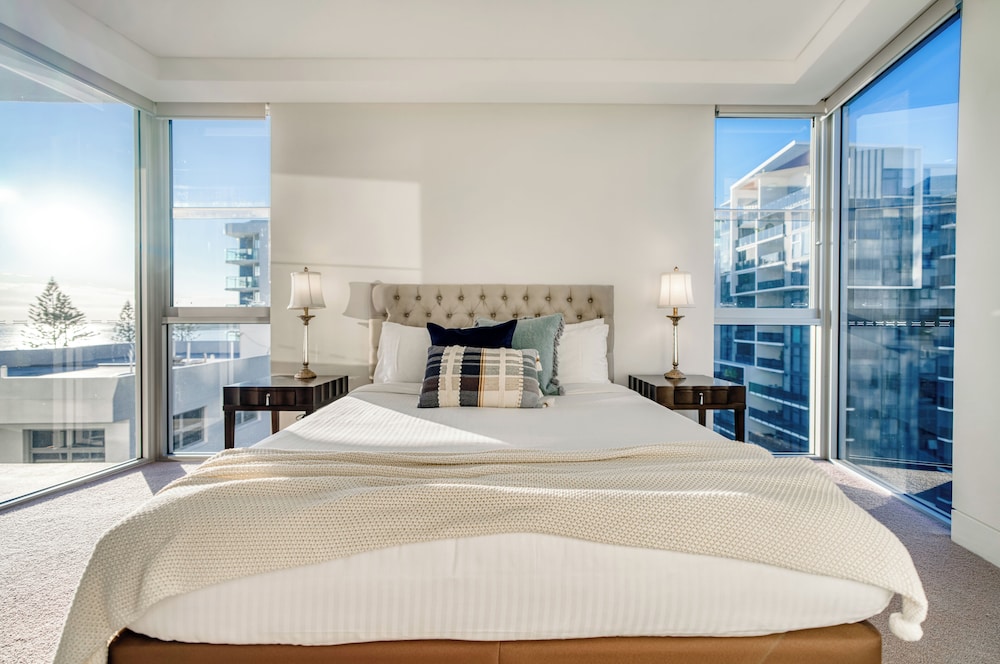 3 Bedrooms, Luxury, Apartment, 1 King and 2 Queen Beds