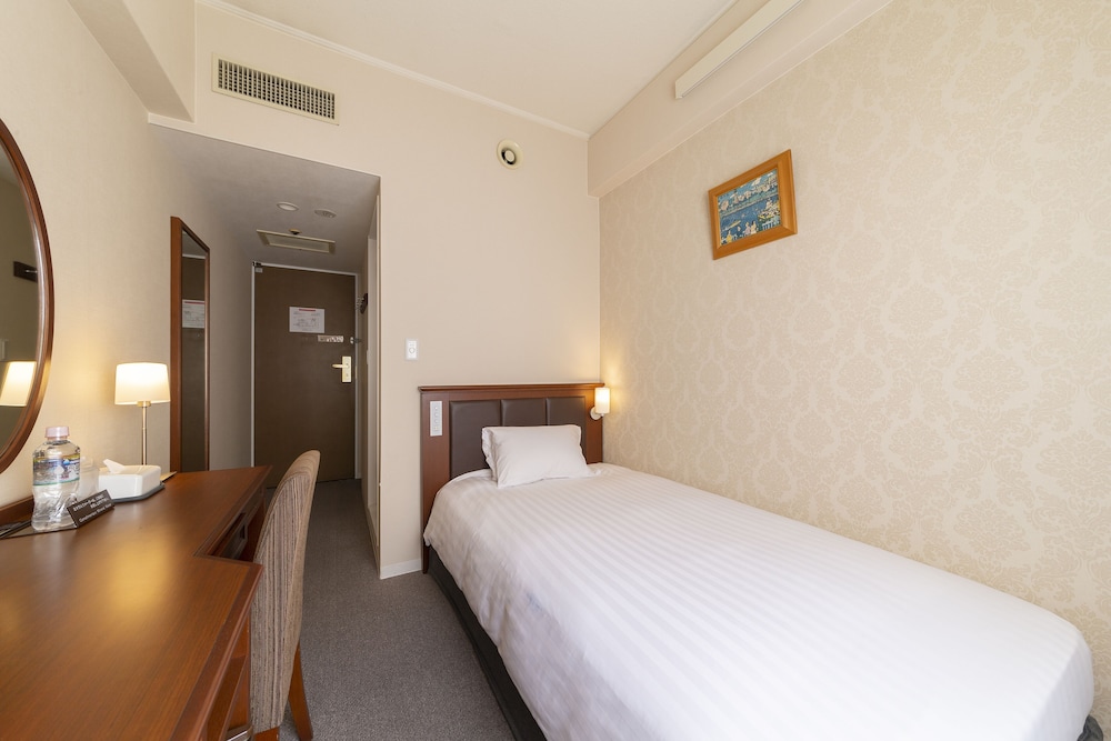 Rihga Hotel Zest Takamatsu 11/63