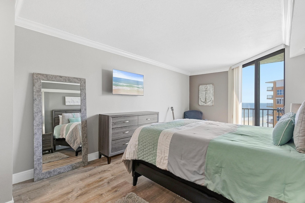 Ocean Trillium Suites 13/50