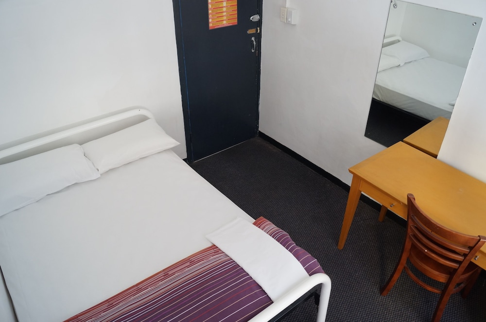 Maze Backpackers 28/71