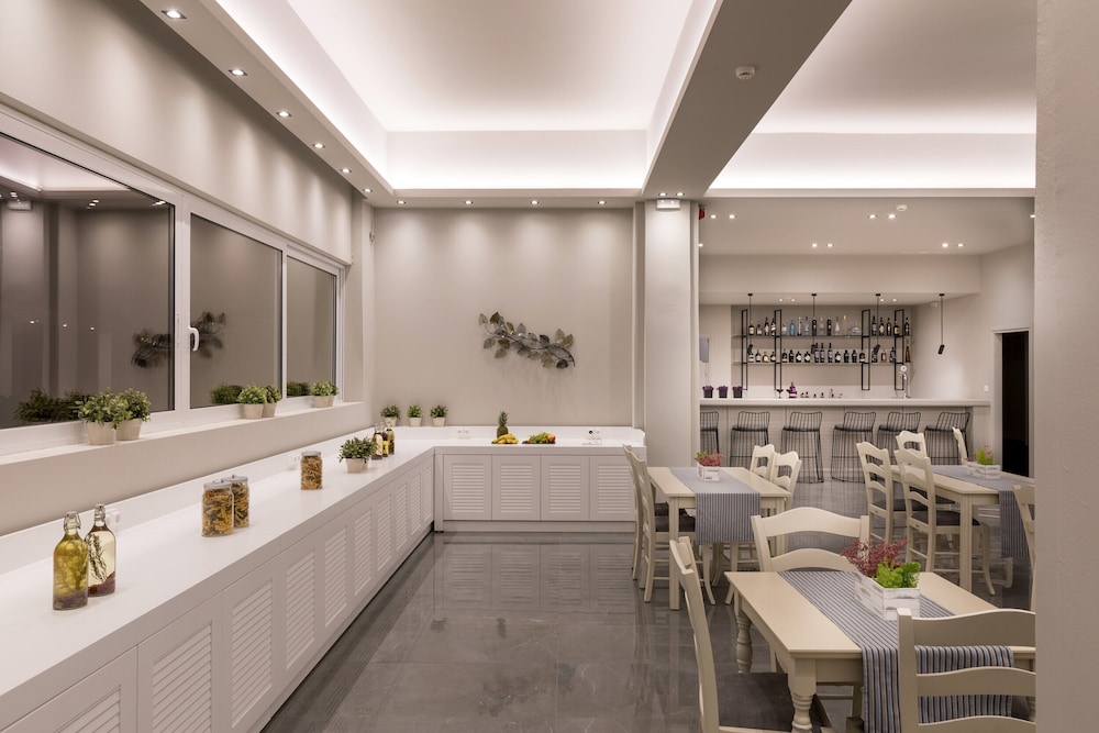 Melina Oasis Boutique Hotel 40/50