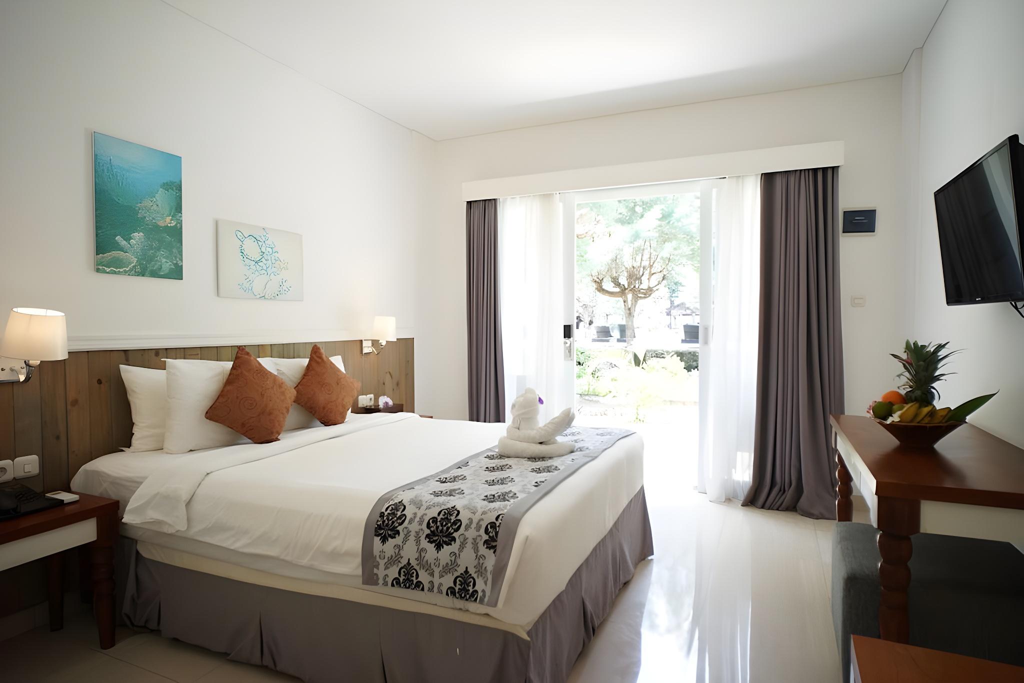 MODERN SUPERIOR ROOM