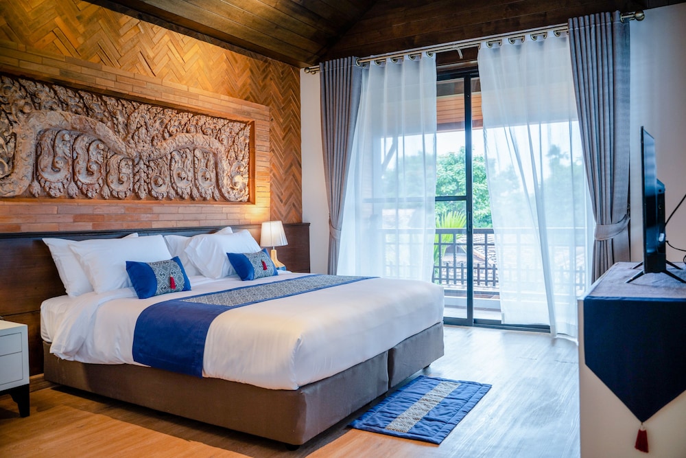 Phor Liang Meun Terracotta Arts Hotel 17/50