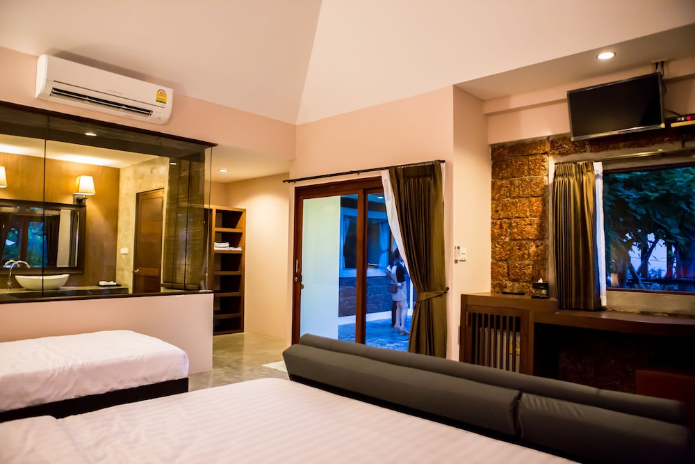 Foresto Sukhothai Guesthome 9/63