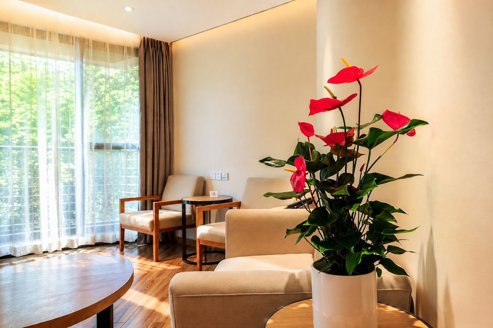 Dameisha ZTE Hotel 36/54