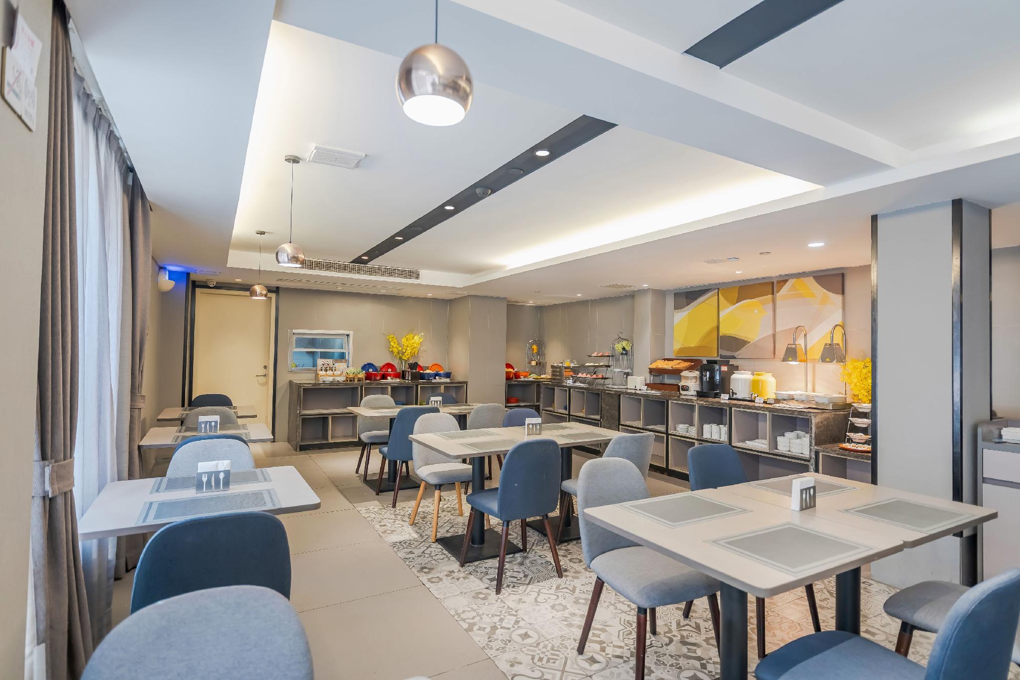 Home Inn Selected (Shanghai Hongqiao Gubei Yaohong Road Metro Station) 41/53