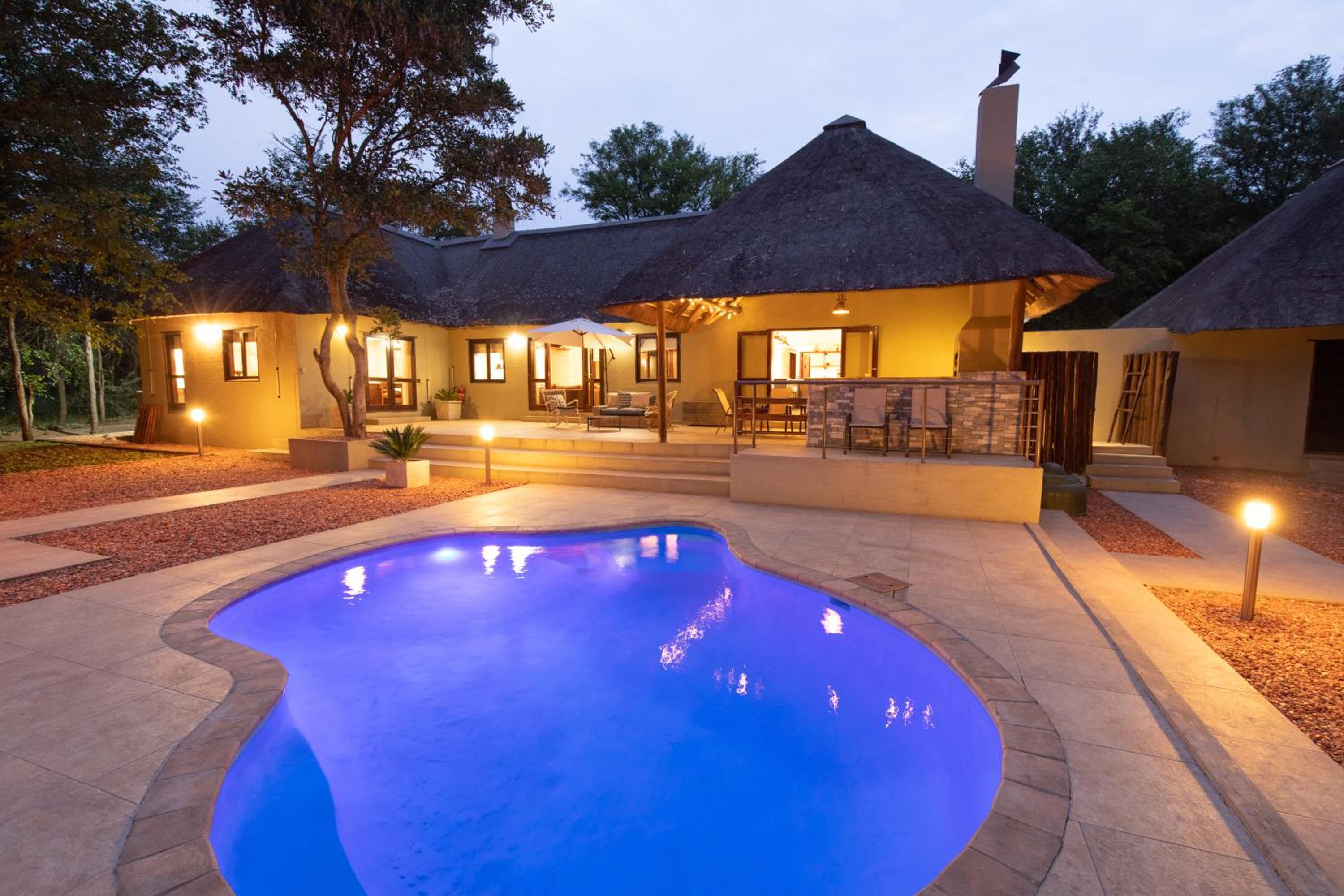 Kingly Bush Villa 34/36