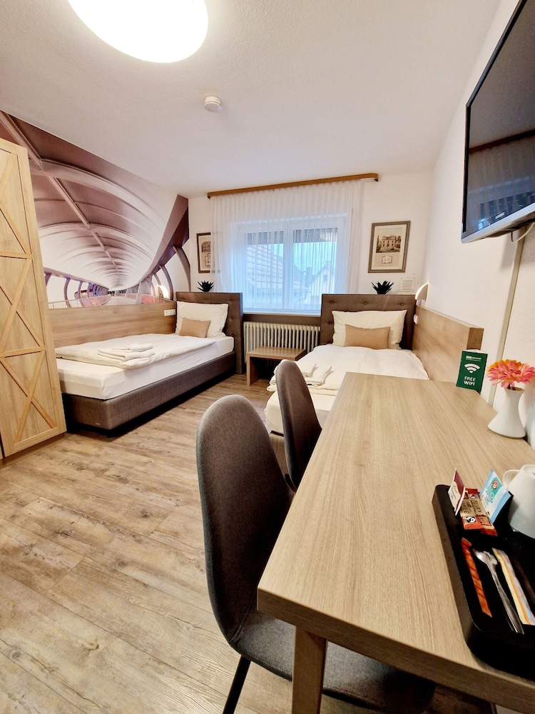 Hotel Rheintal 39/49
