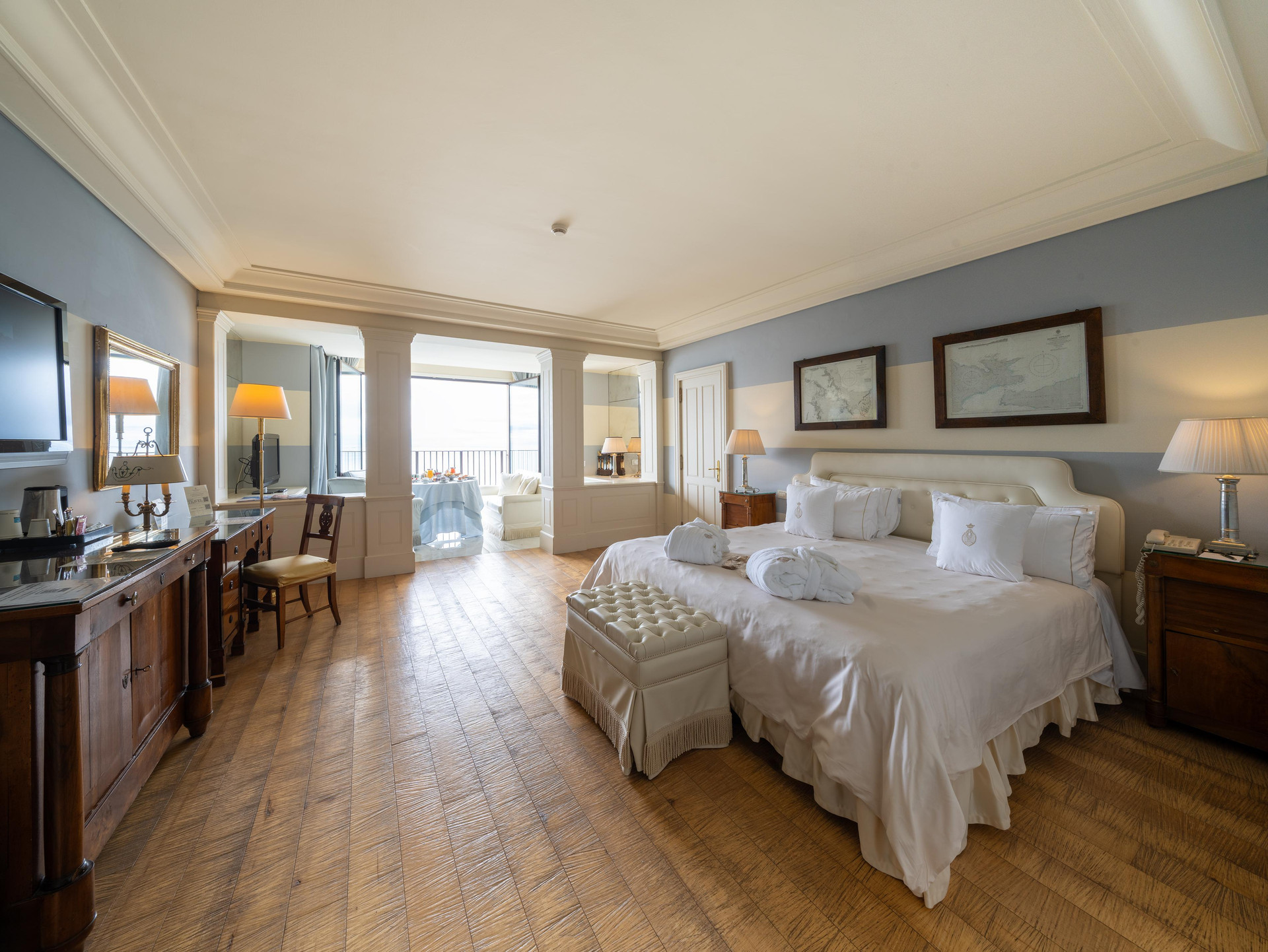 Junior Suite, French Balcony