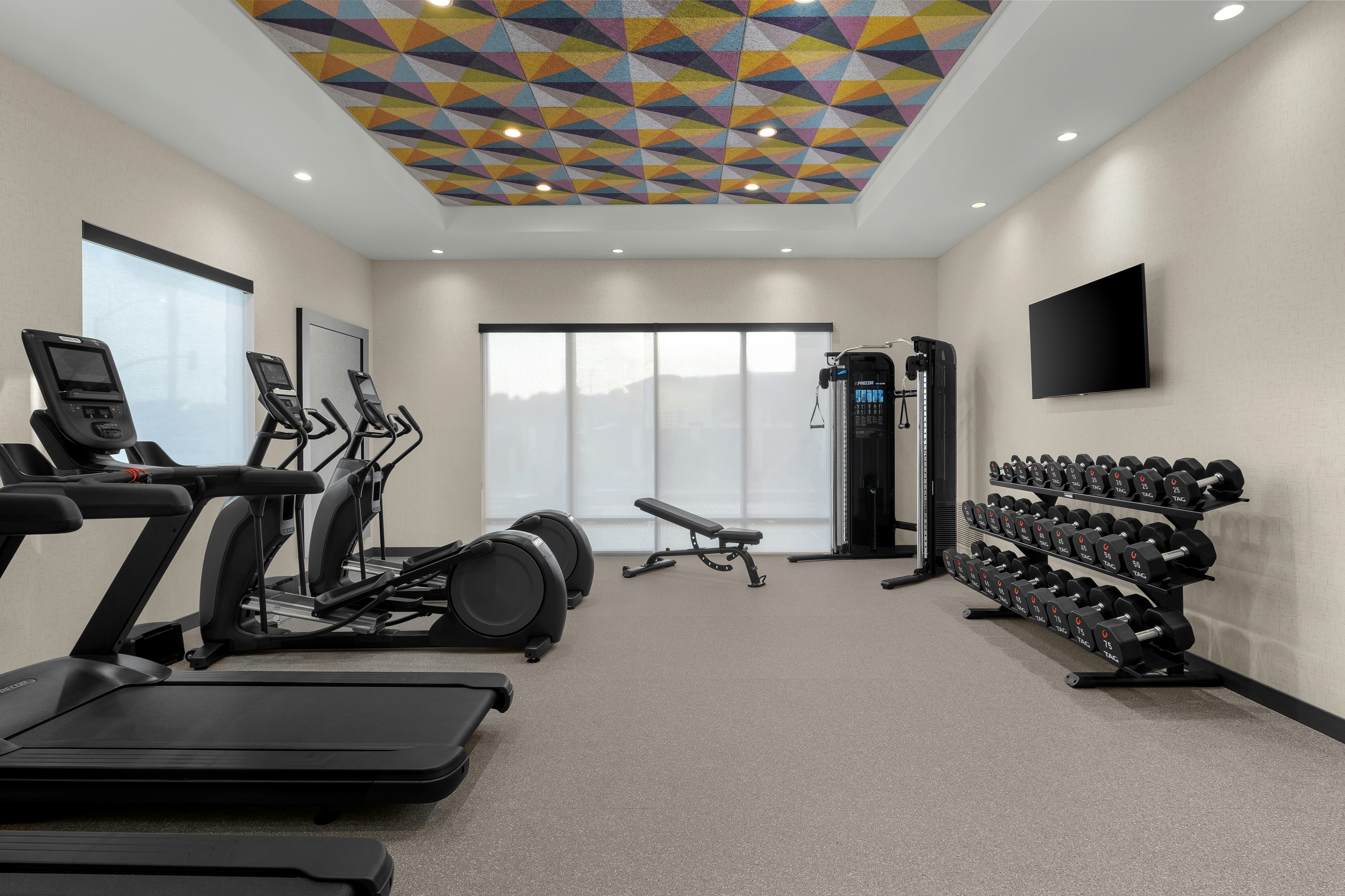 Home2 Suites by Hilton Eureka 11/22