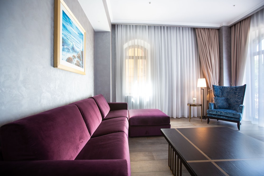 Elke Spa Hotel 51/74