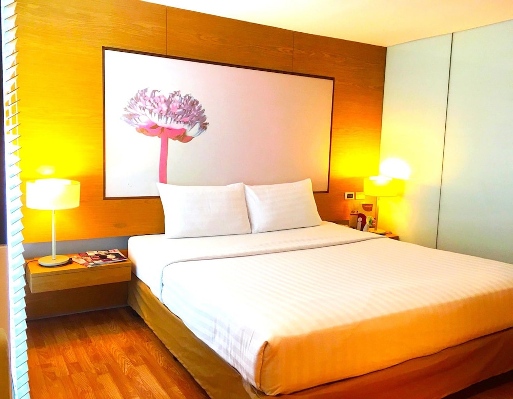 I Residence Hotel Silom 13/67