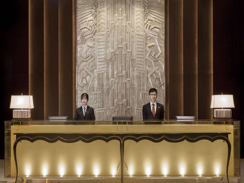 Hotel Golden Tulip Bund New Asia 6/53