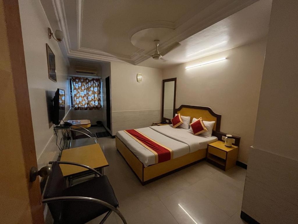 Ganga Sagari Hotel 10/20