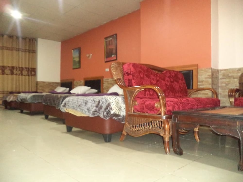 Amman Palace Hotel 30/50