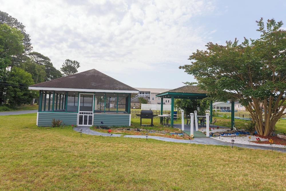 Rodeway Inn 8/58
