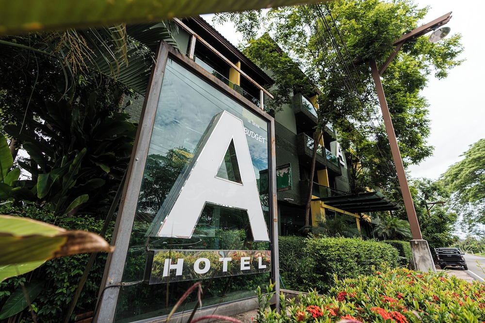 A Hotel Budget 9/61