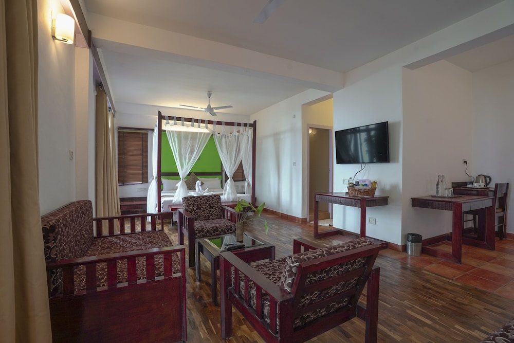 Tea Valley Resort 33/66