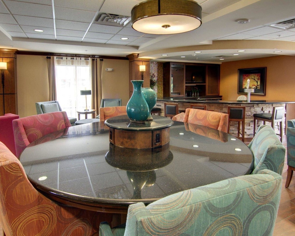 Comfort Suites Texarkana Arkansas 36/46