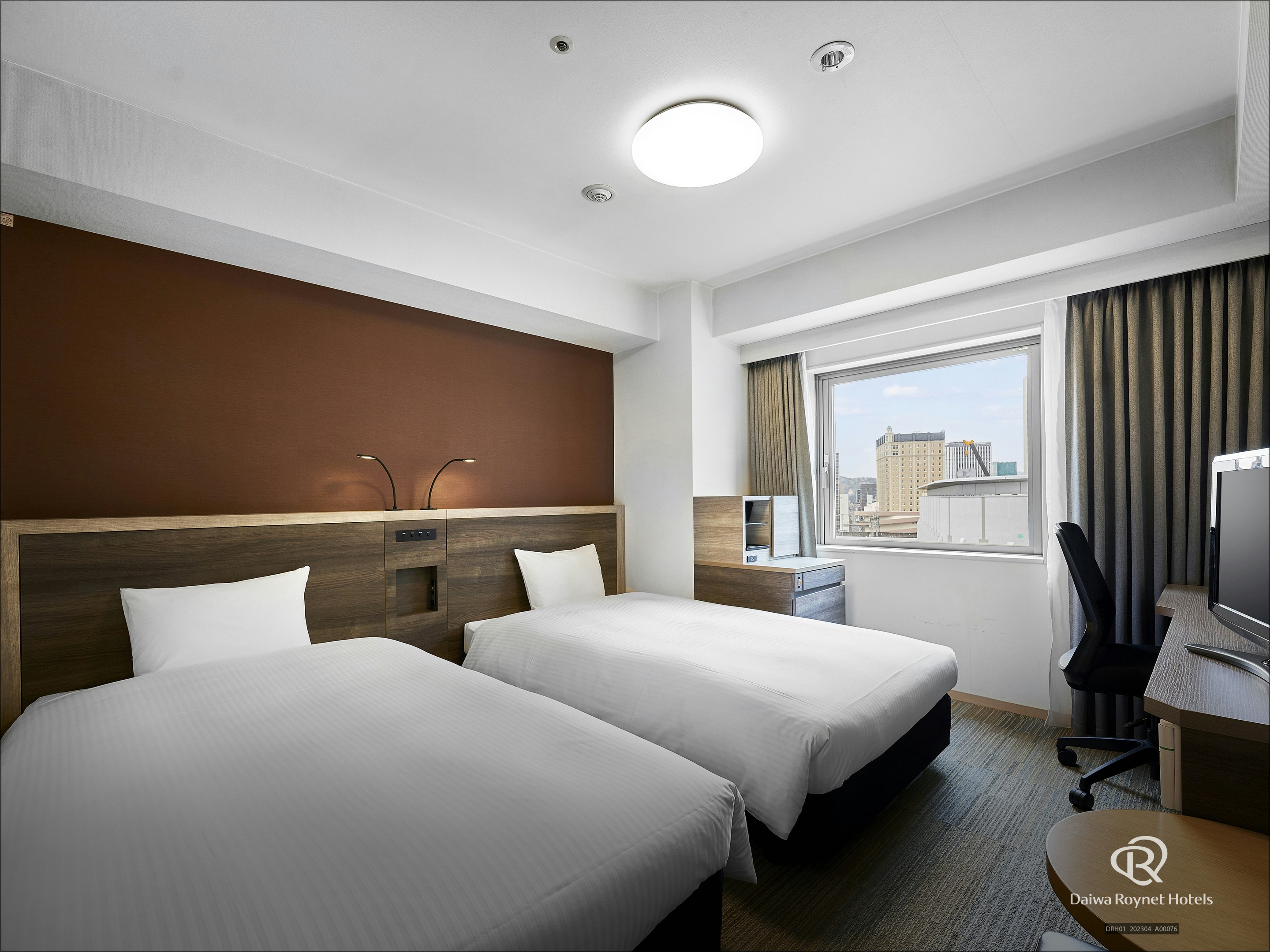 Standard, Twin Beds