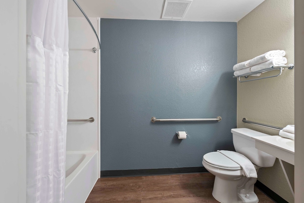 Extended Stay America - Charlotte - University Place 52/53