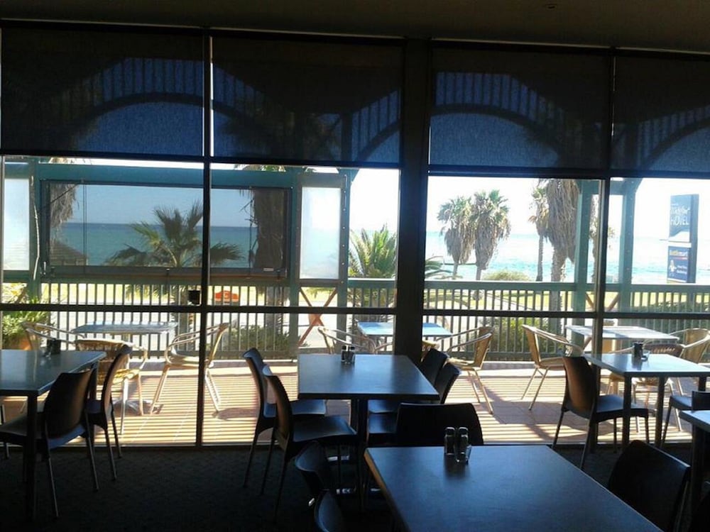 Heritage Resort Shark Bay 43/58