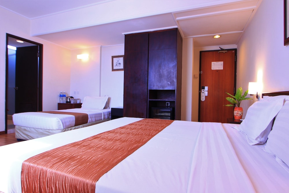 Telang Usan Hotel 20/44