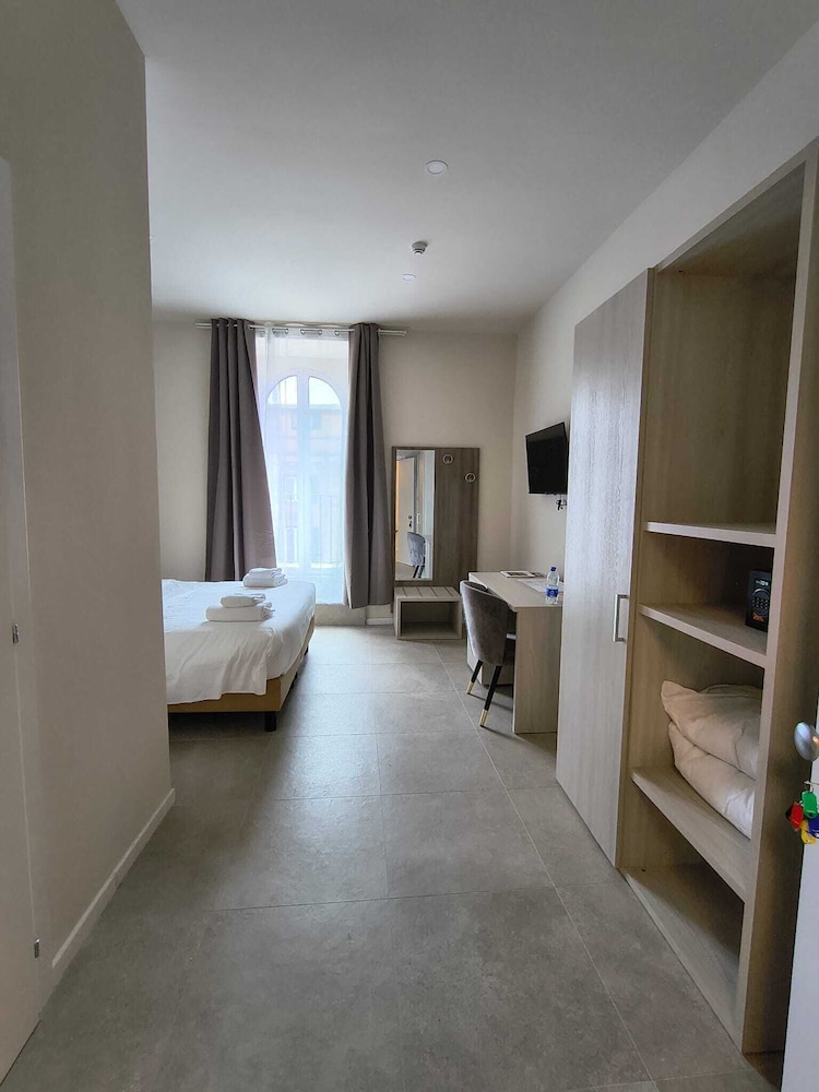 Hotel Domus Rome 11/18