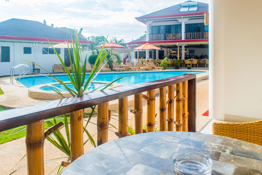 Alona Vida Beach Hill 14/44