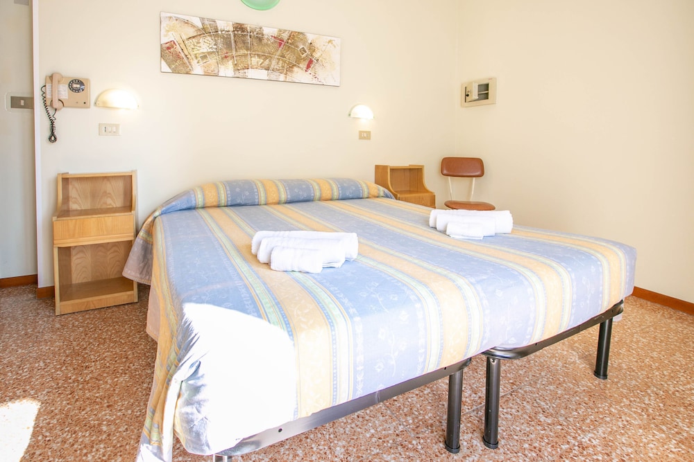 Hotel Ischia 26/65