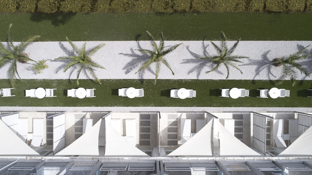 Kouros Seasight Hotel 1/16