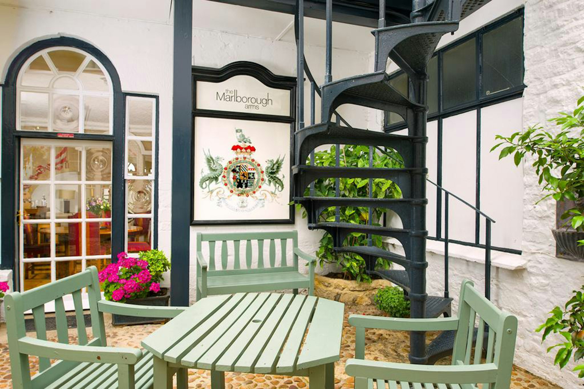 Marlborough Arms Hotel 26/41