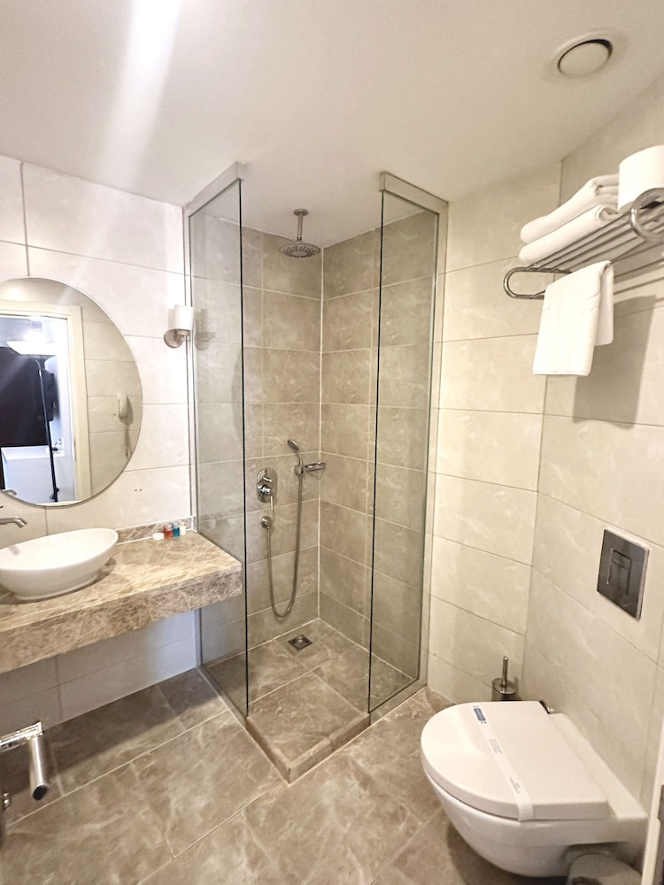 Taksim Line Hotel 57/60
