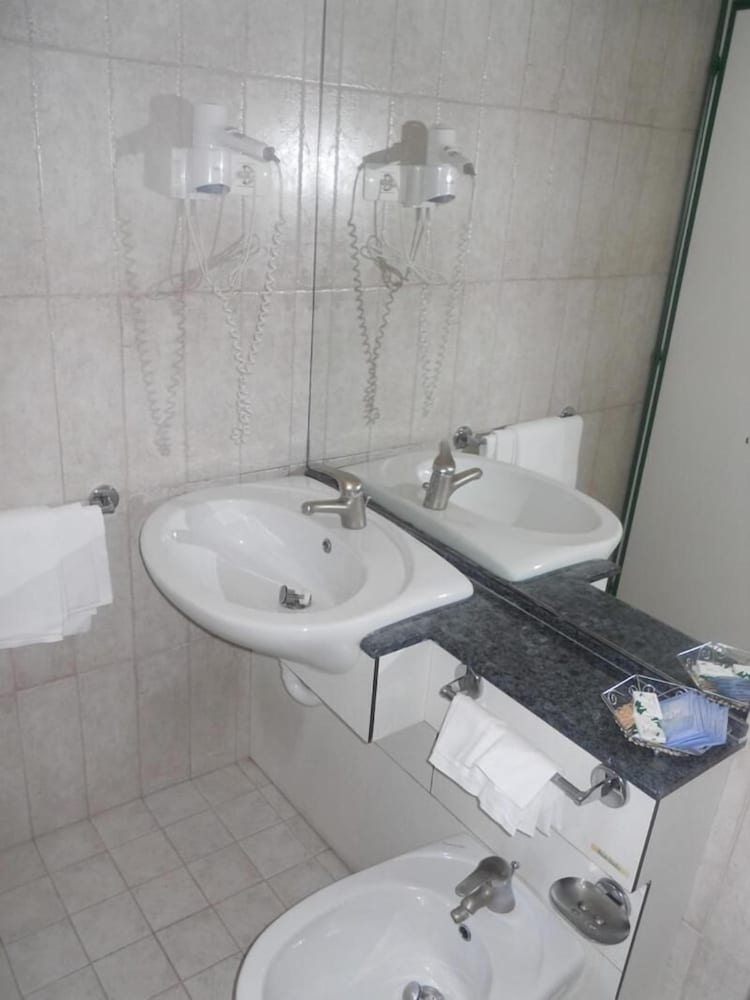 Hotel Traghetto 25/25