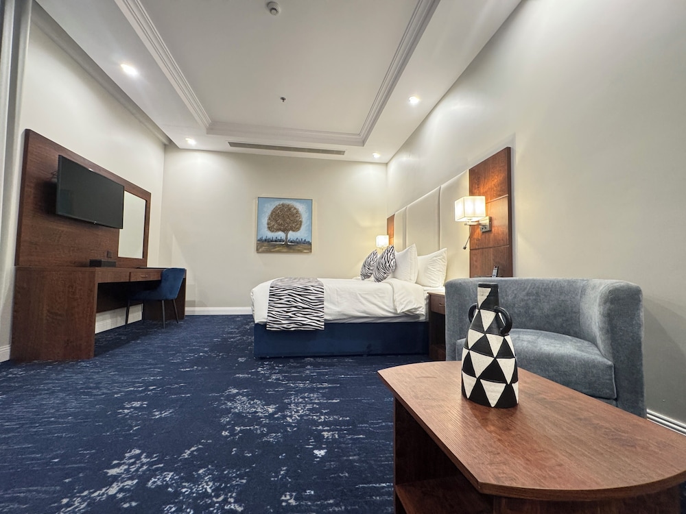 OYO 687 Sunday jeddah Hotel 33/60