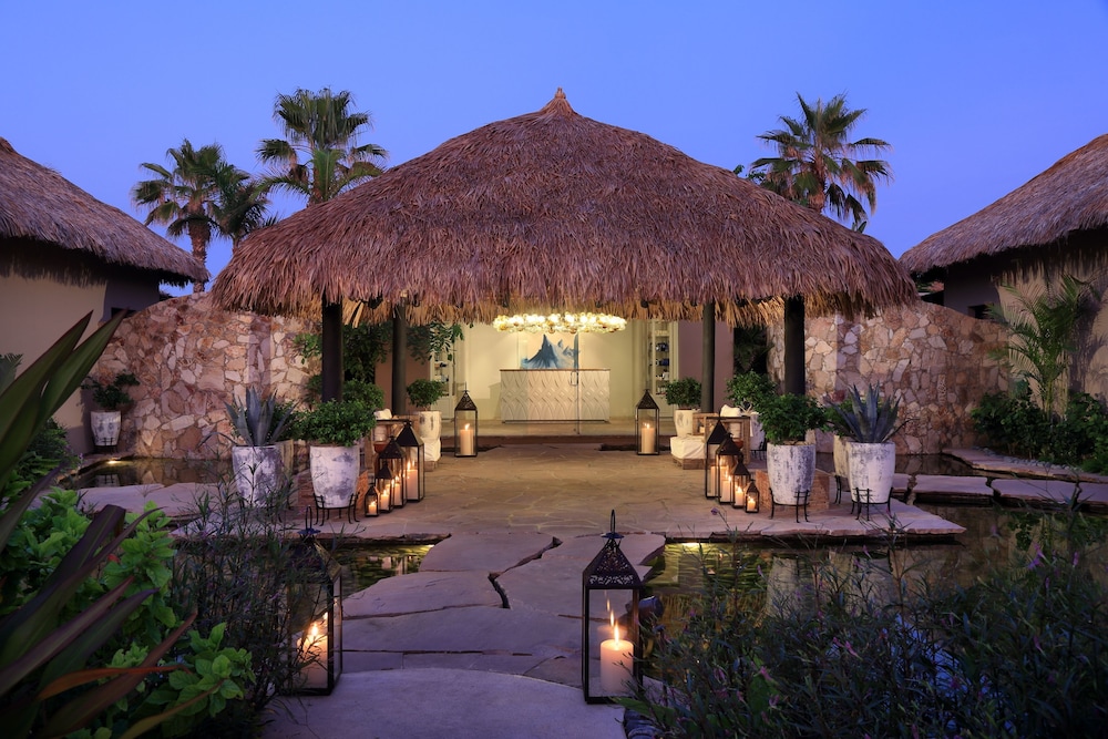 Esperanza Resort 70/74