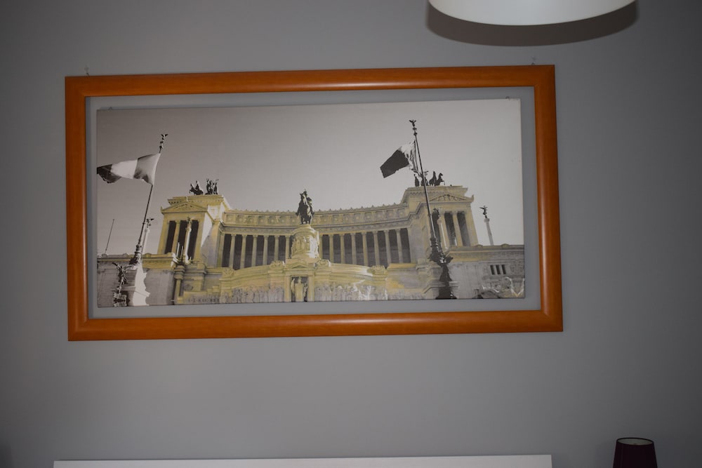 B B Lost In Rome 17/29