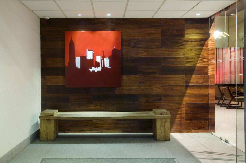 City Express Plus by Marriott Reforma El Angel 16/70