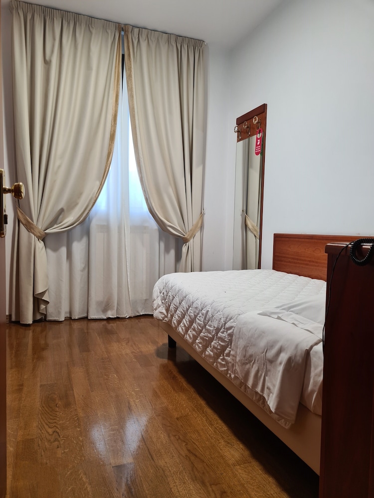 Hotel La Villetta 22/65