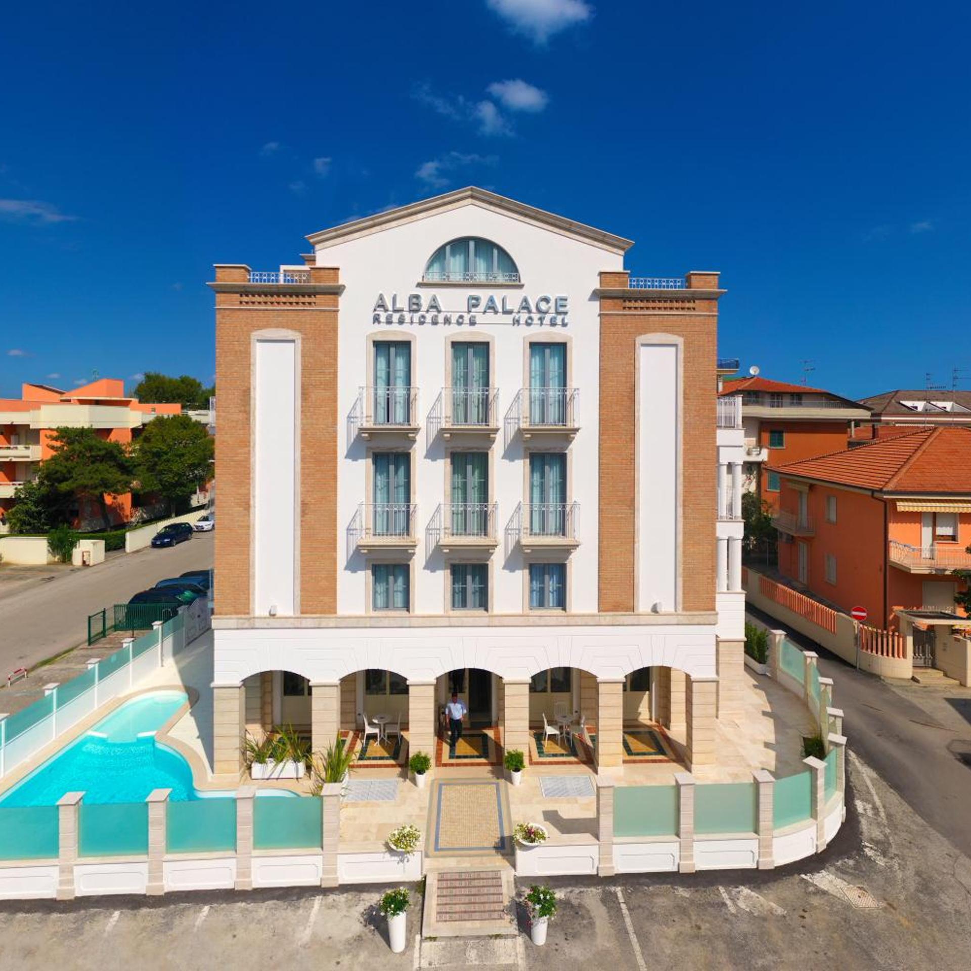 Alba Palace Hotel 5/64