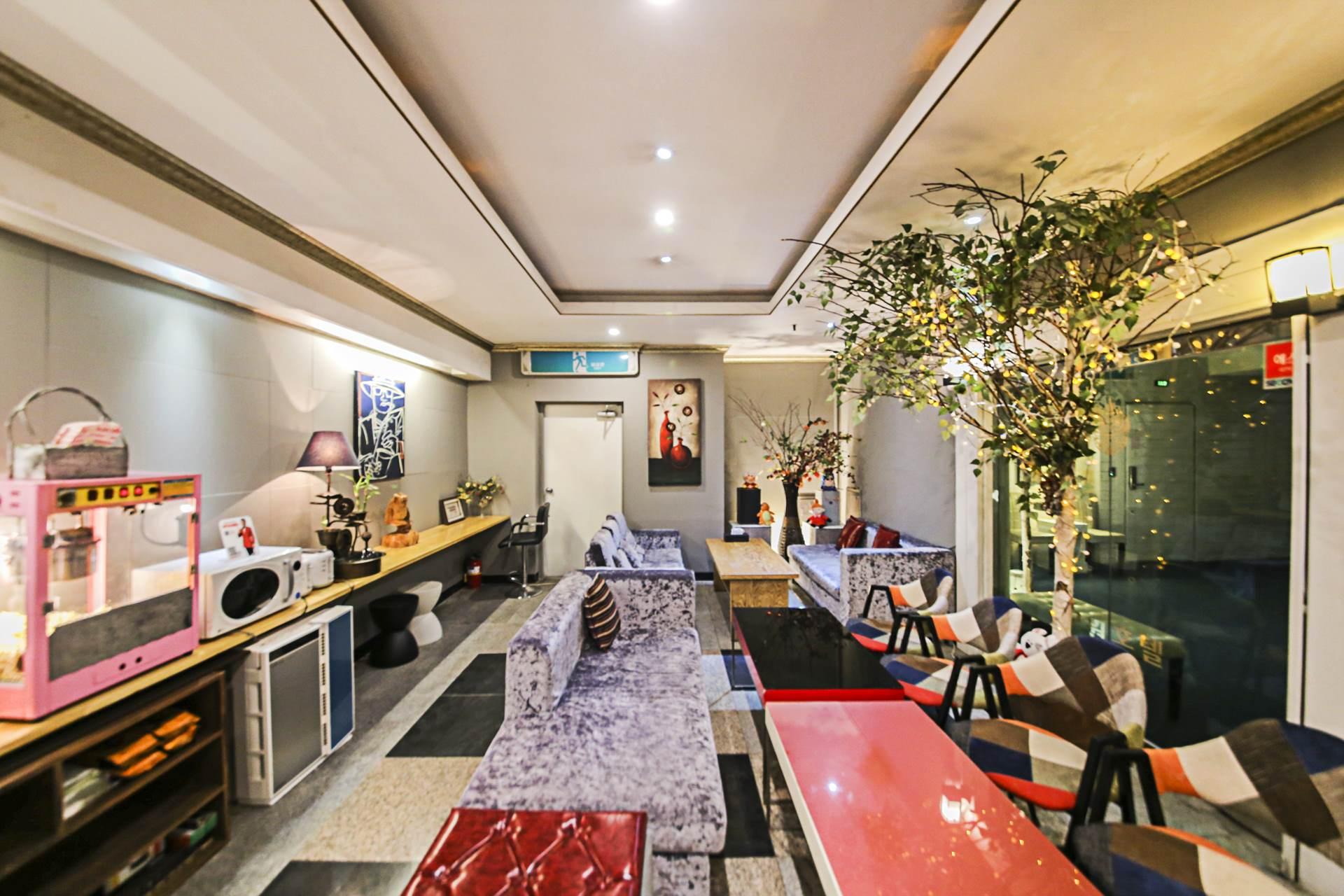 Mowon Hotel 65/71