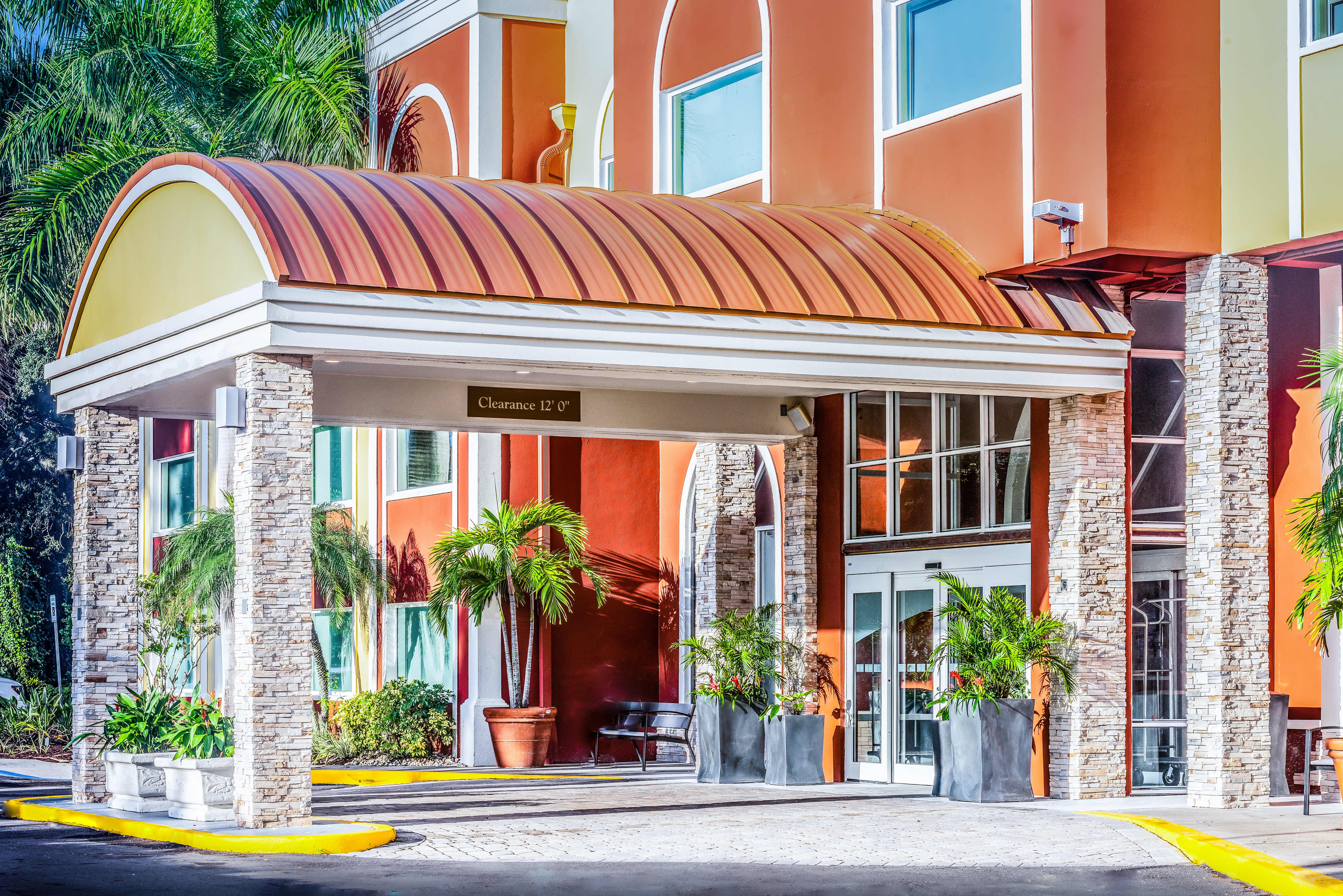 Holiday Inn Express & Suites Bradenton West, an IHG Hotel 4/69