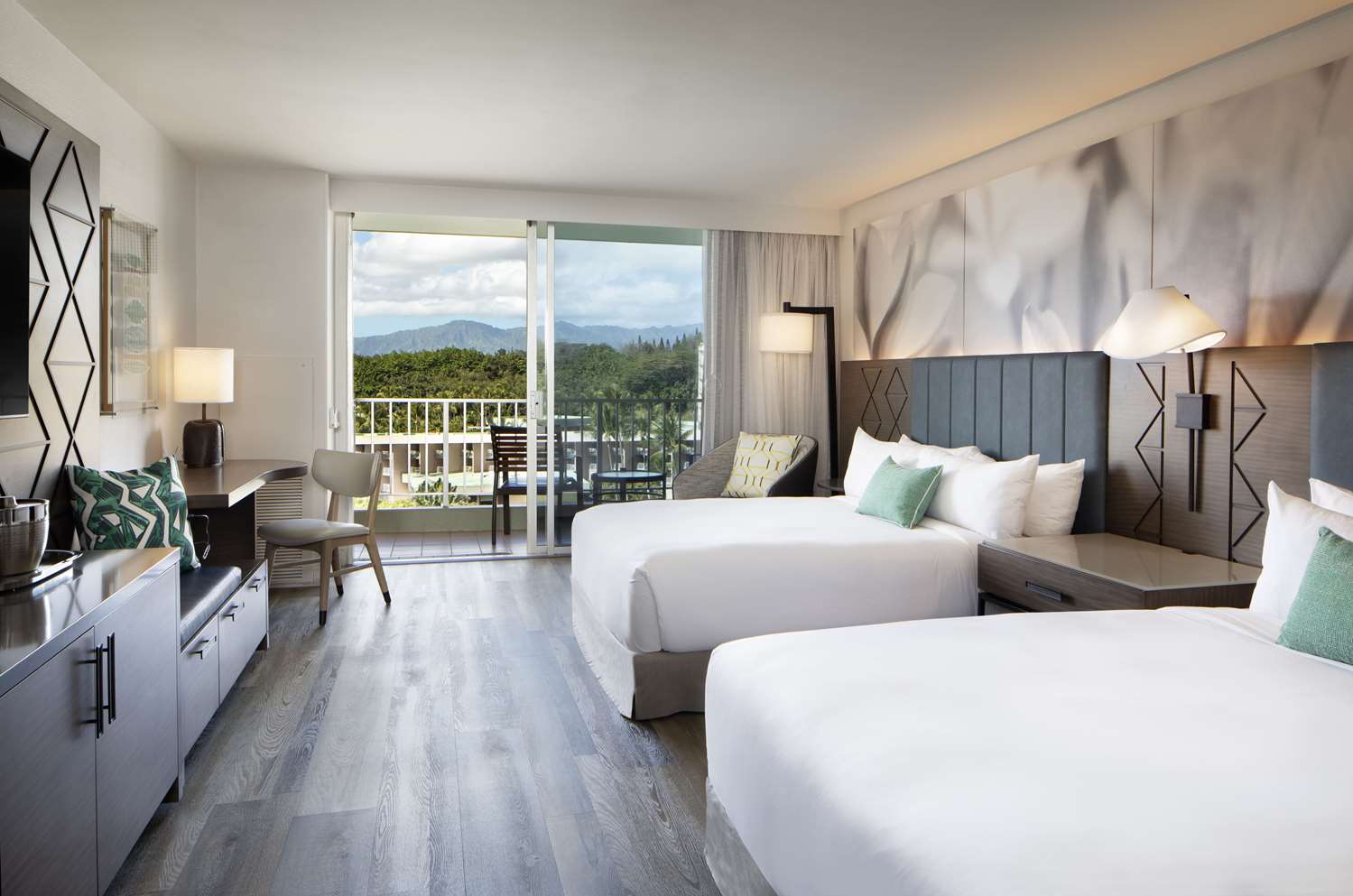 Room, 2 Queen Beds, Stunning View, Ocean View, Balcony