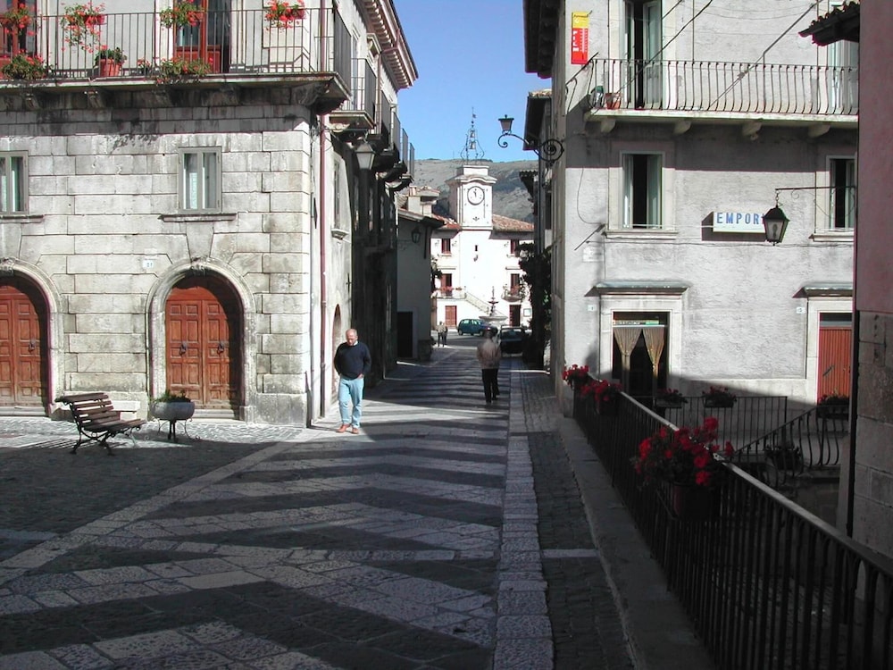 Albergo Del Sole 36/50