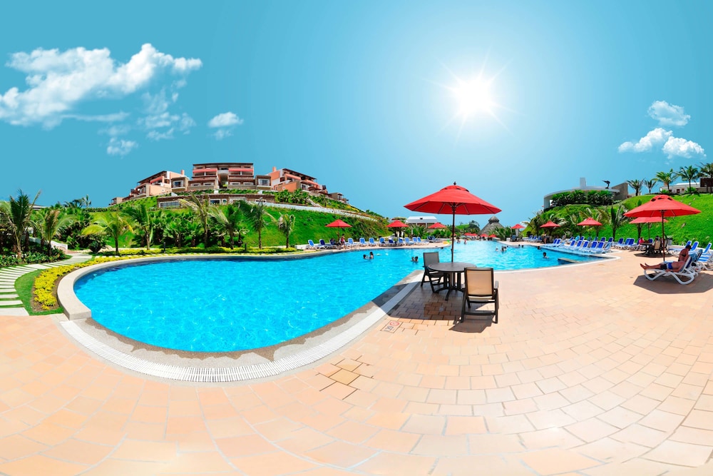 Royal Decameron Mompiche 36/48