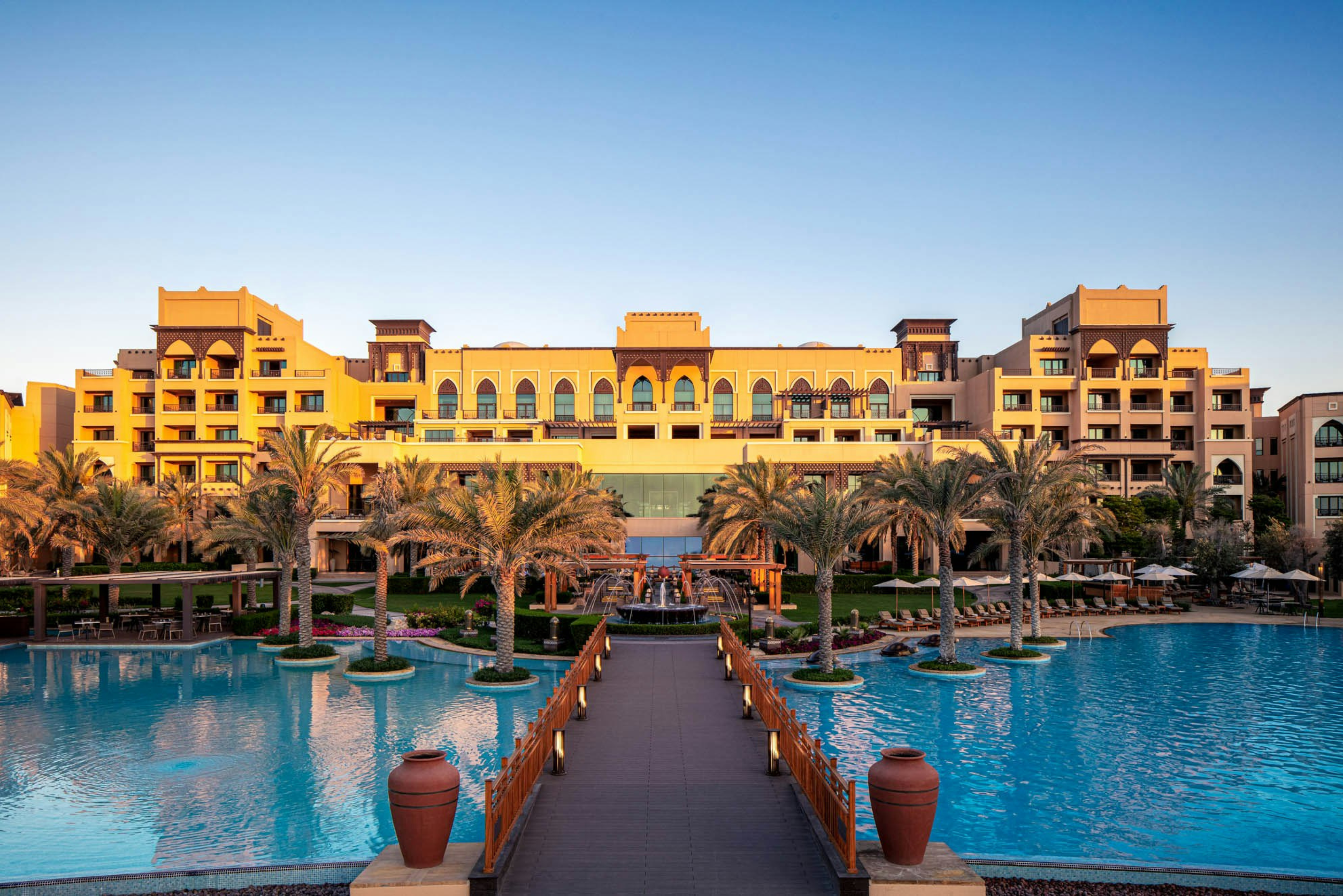 Saadiyat Rotana Resort & Villas 6/53