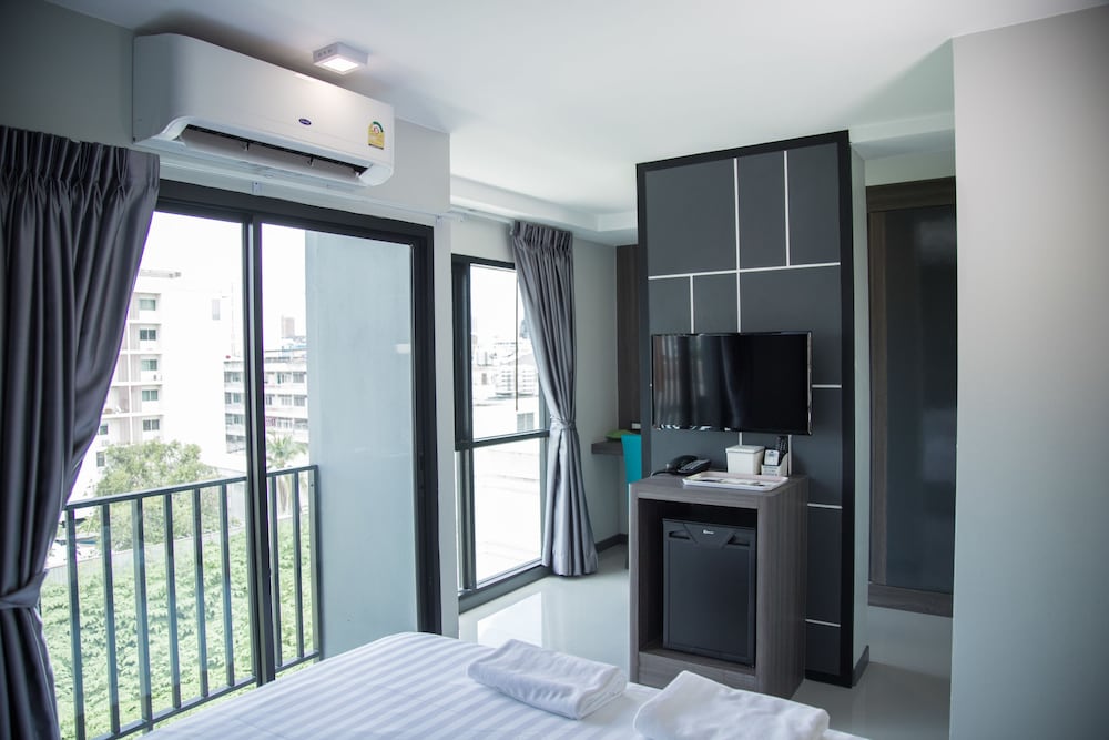 Hallton Hotel Bangkok 9/23