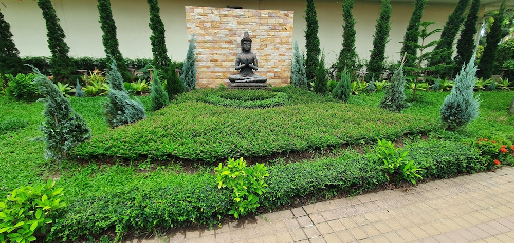 Thai Garden Resort 94/105