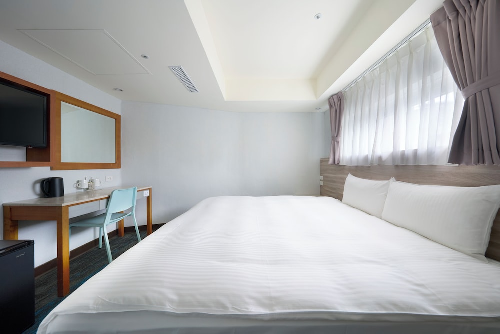Ferrary Hotel 16/50