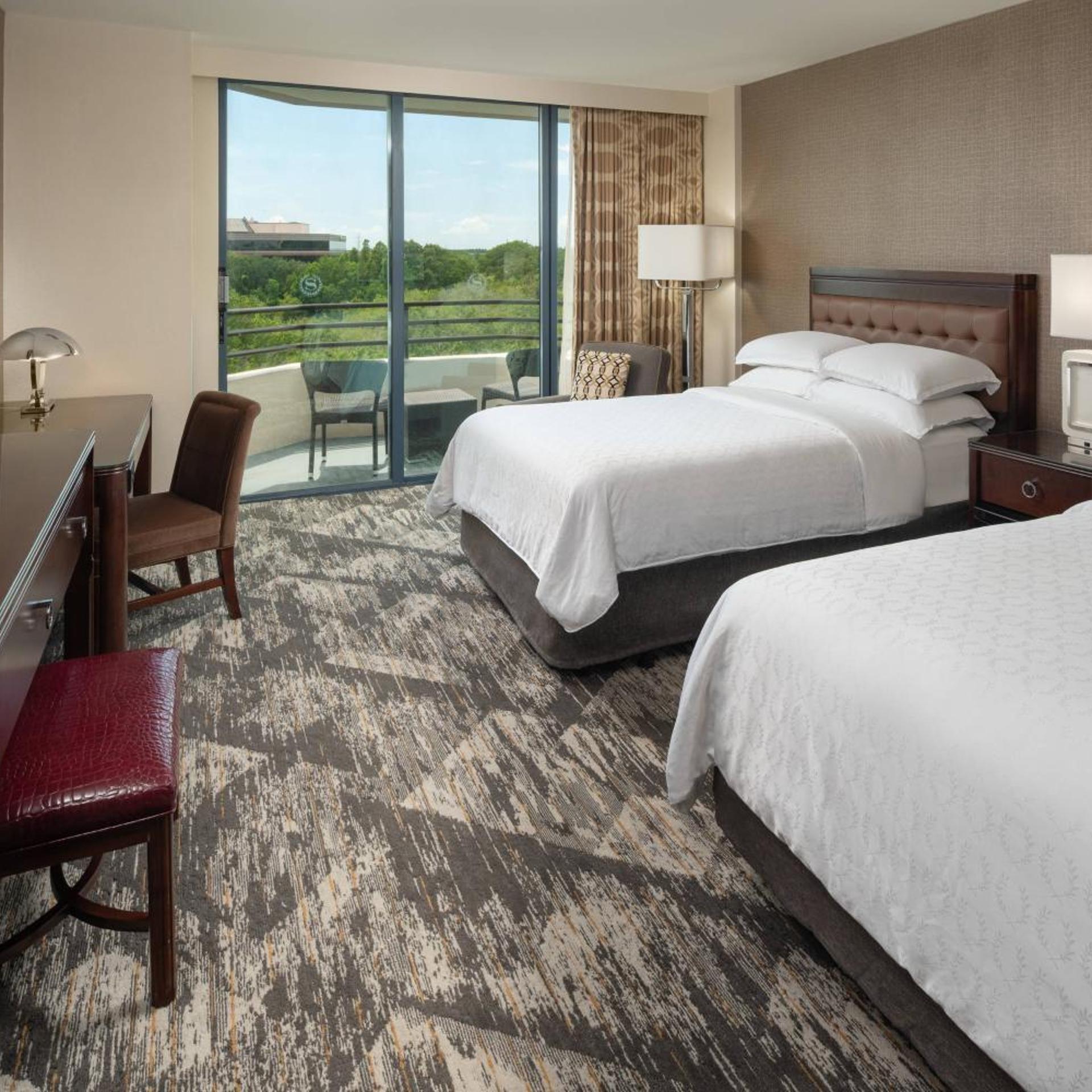 Guest Room, 2 Double Beds, Balcony, Club Floor